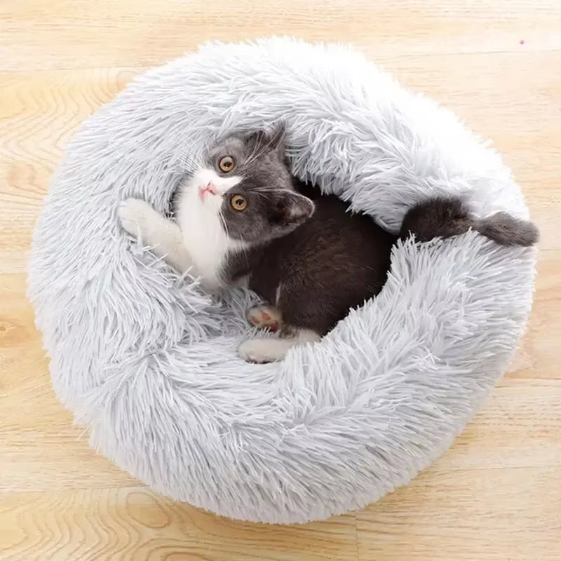 Plush Cat Nest – Ultra Soft & Warm Pet Bed