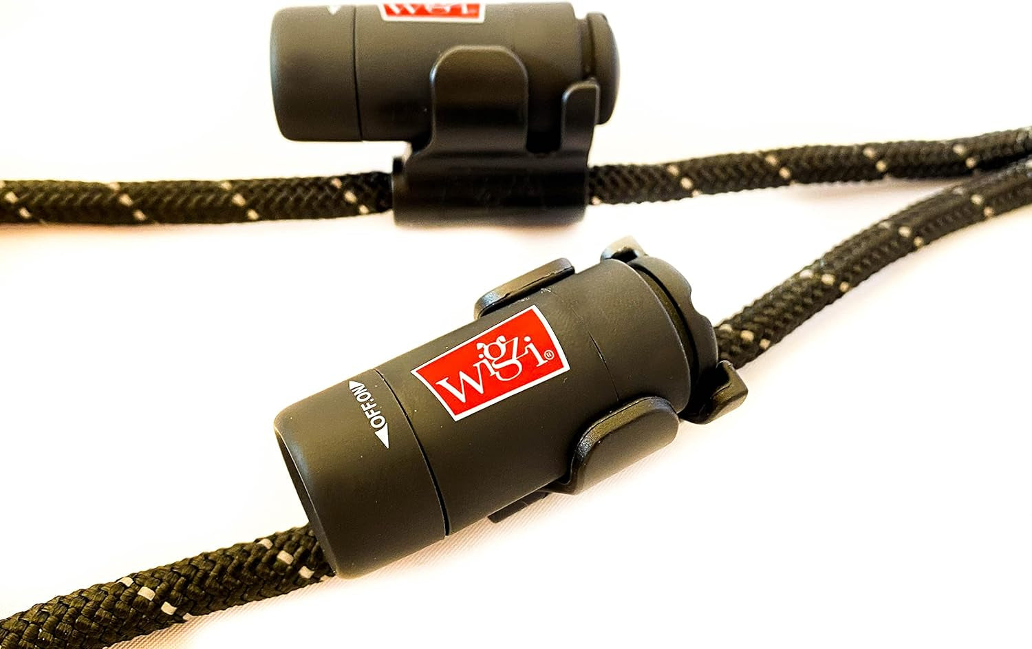 Dual Dog Leash – 360° Tangle-Free, Reflective, LED Lights, Gel Handle (Black, Med/Lrg)